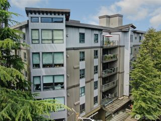 5001 California Avenue SW #212, Seattle, WA 98136