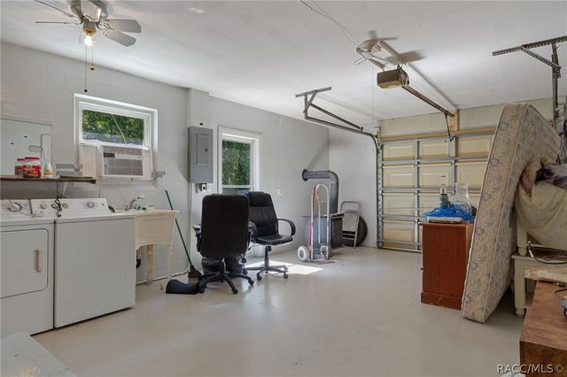 7251 W Lacey Lane, Homosassa, FL 34448