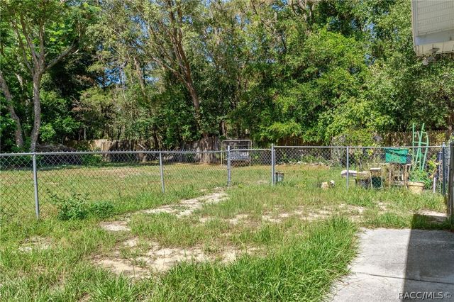 7251 W Lacey Lane, Homosassa, FL 34448