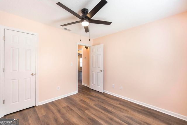 313 Strawbridge Lane, Bonaire, GA 31005