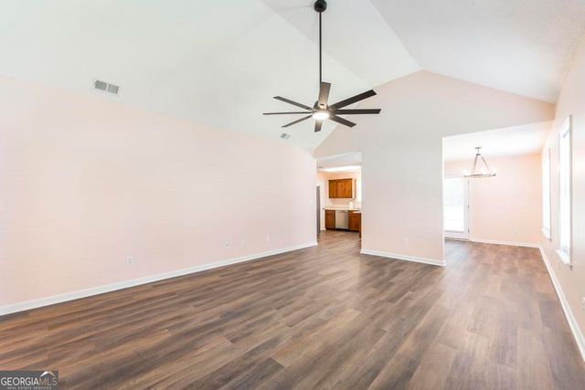 313 Strawbridge Lane, Bonaire, GA 31005