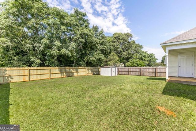 313 Strawbridge Lane, Bonaire, GA 31005