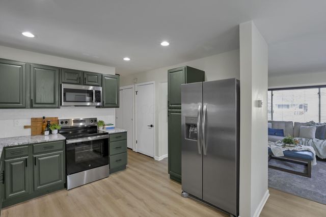 2947 E Mound Street, Columbus, OH 43209