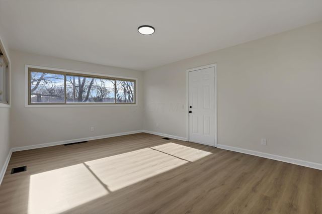 2947 E Mound Street, Columbus, OH 43209