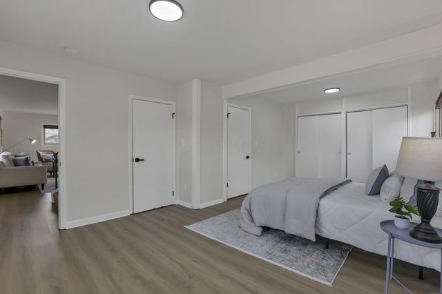 2947 E Mound Street, Columbus, OH 43209