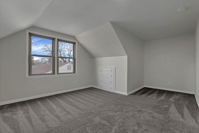 2947 E Mound Street, Columbus, OH 43209