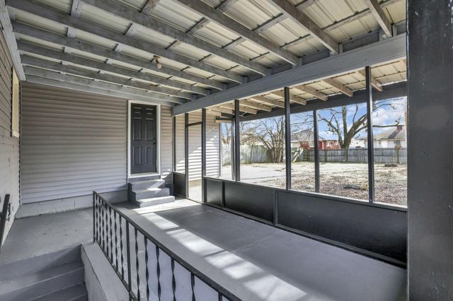 2947 E Mound Street, Columbus, OH 43209