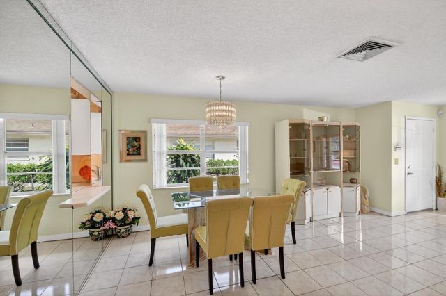 5199 Rose Hill Drive, Boynton Beach, FL 33437