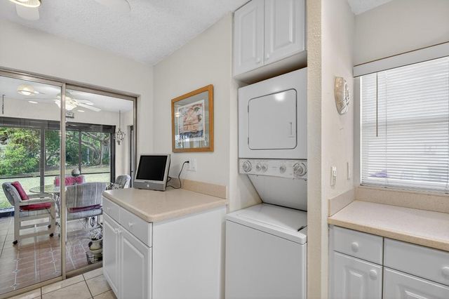 5199 Rose Hill Drive, Boynton Beach, FL 33437