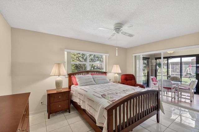 5199 Rose Hill Drive, Boynton Beach, FL 33437