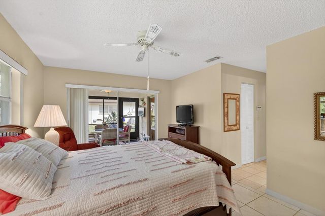 5199 Rose Hill Drive, Boynton Beach, FL 33437