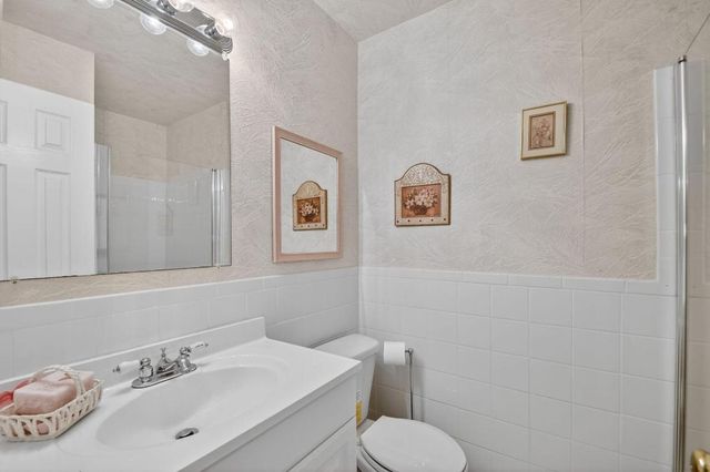 5199 Rose Hill Drive, Boynton Beach, FL 33437