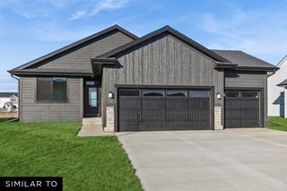802 31st Court SW, Altoona, IA 50009
