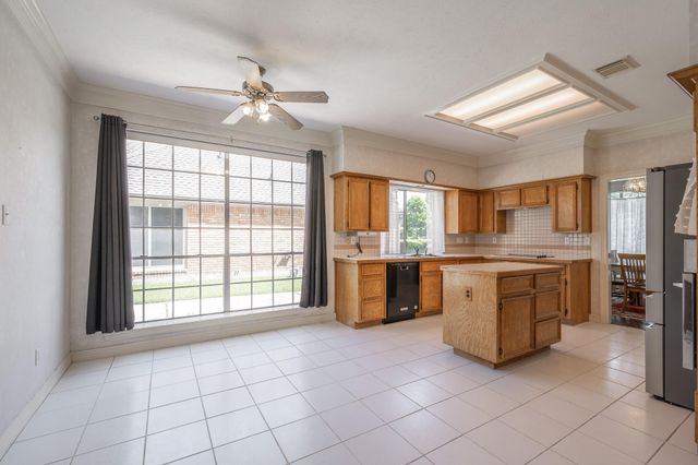 19415 Atasca Oaks Drive, Humble, TX 77346