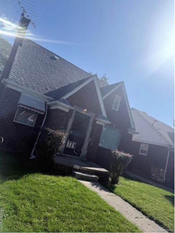 18436 Beland Street, Detroit, MI 48234