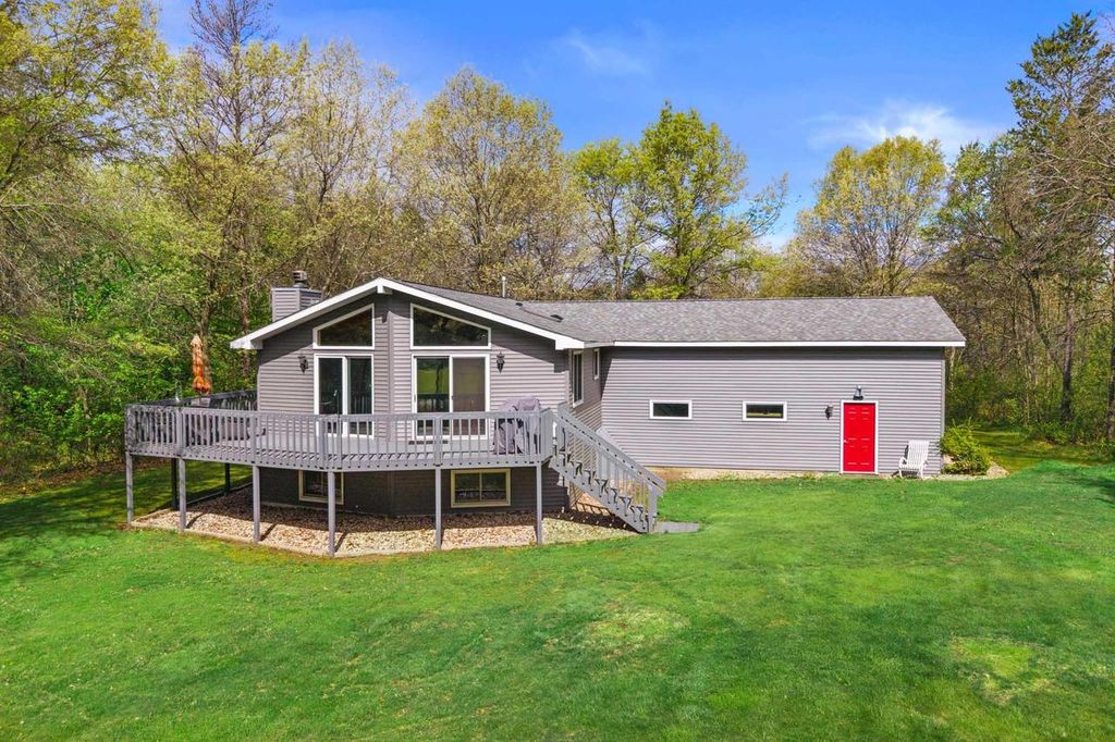 1319 Eagle Trail, Nekoosa, WI 54457