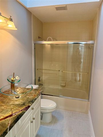 13 COTTAGEGATE COURT, Palm Coast, FL 32137