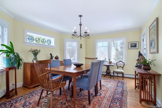 8 Barney Park, Irvington, NY 10533