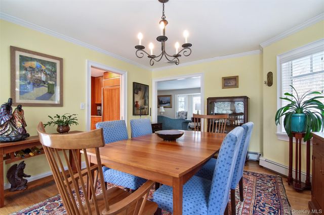 8 Barney Park, Irvington, NY 10533