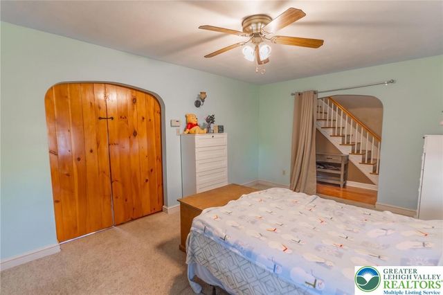 345 South New Street, Nazareth Boro, PA 18064