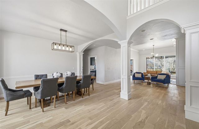 2701 Chaumont, Edmond, OK 73034