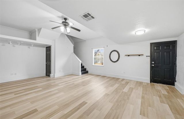 2701 Chaumont, Edmond, OK 73034