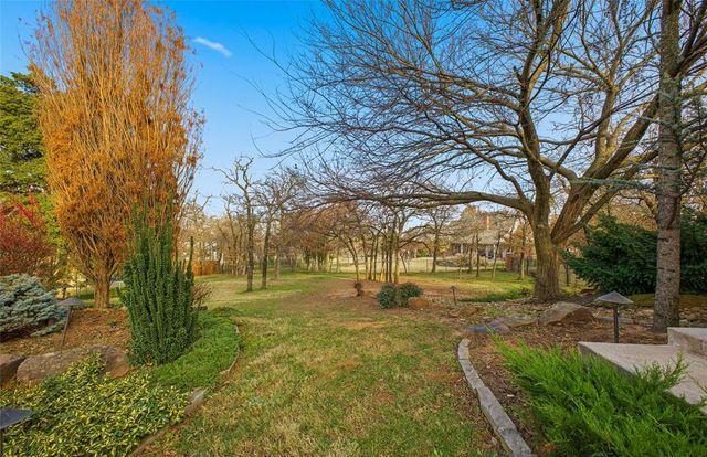 2701 Chaumont, Edmond, OK 73034