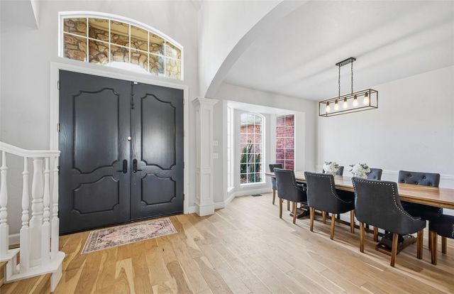 2701 Chaumont, Edmond, OK 73034