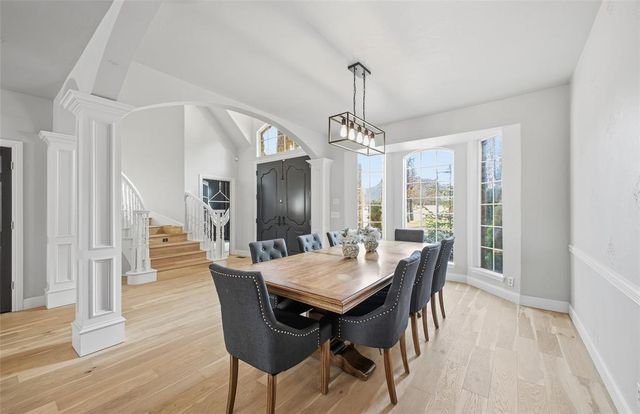 2701 Chaumont, Edmond, OK 73034