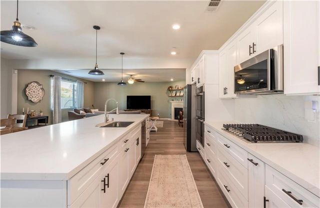 24560 Teakwood Court, Wildomar, CA 92595