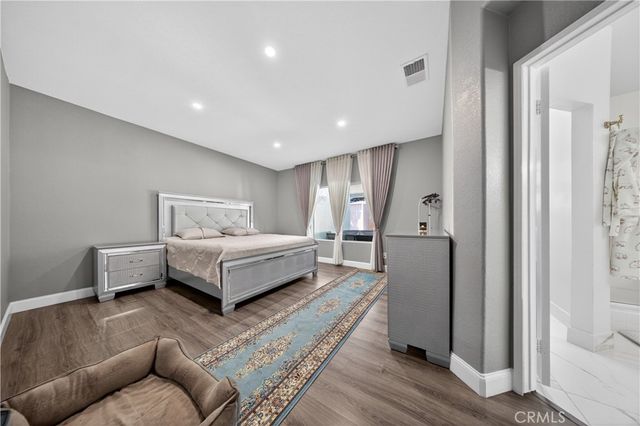 40533 La Quinta Court, Palmdale, CA 93551