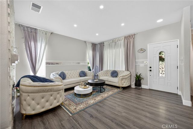 40533 La Quinta Court, Palmdale, CA 93551