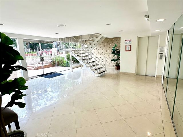 423 S Rexford, Beverly Hills, CA 90212