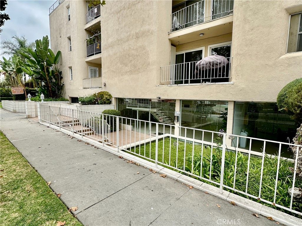423 S Rexford, Beverly Hills, CA 90212