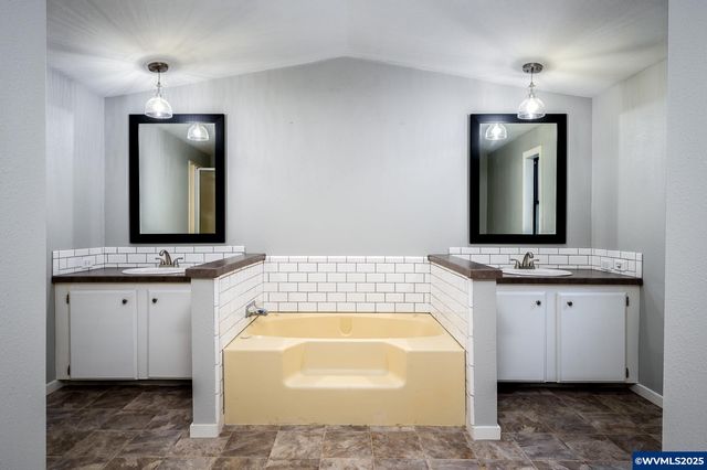 32700 SE Leewood (#53) Ln 53, Boring, OR 97009