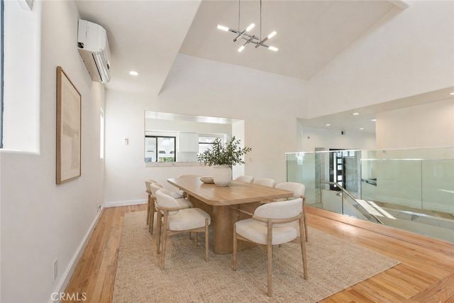 5226 Medina Road, Woodland Hills, CA 91364