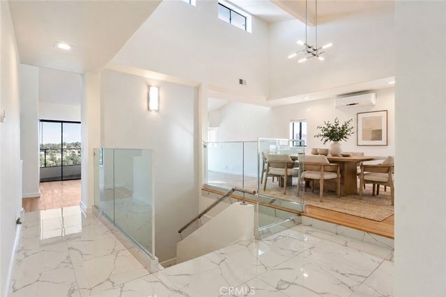 5226 Medina Road, Woodland Hills, CA 91364