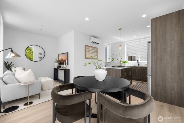 2228 B NW 60th Street, Seattle, WA 98107