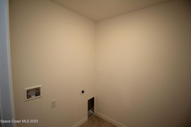 256 Trembley Avenue SW, Palm Bay, FL 32908