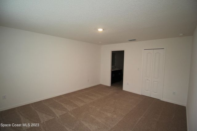 256 Trembley Avenue SW, Palm Bay, FL 32908