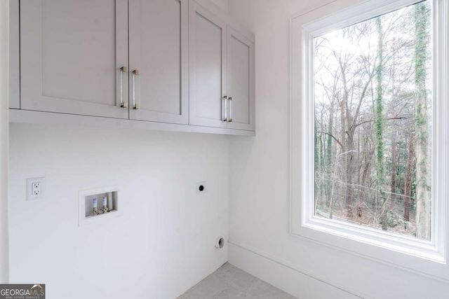5211 Powers Ferry Road, Sandy Springs, GA 30327
