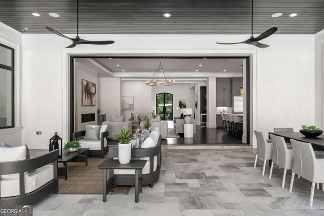 5211 Powers Ferry Road, Sandy Springs, GA 30327