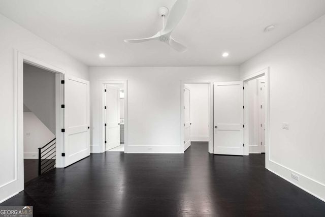 5211 Powers Ferry Road, Sandy Springs, GA 30327