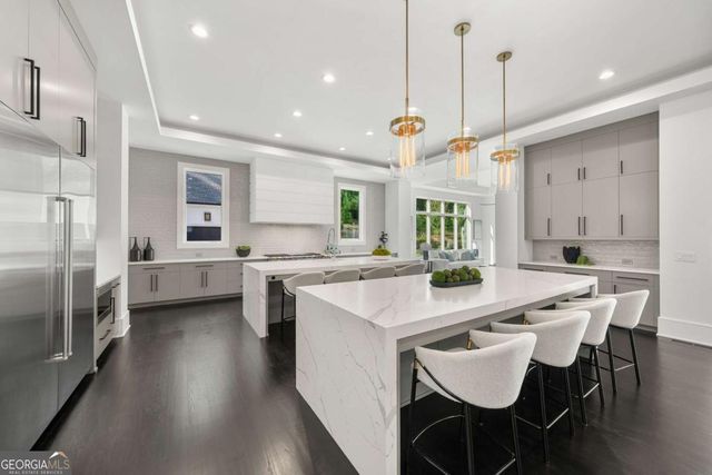 5211 Powers Ferry Road, Sandy Springs, GA 30327