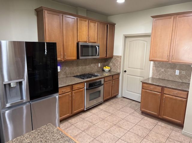1628 Greenside DR, Round Rock, TX 78665