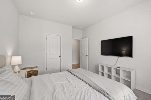 1184 Chastain Drive, Sugar Hill, GA 30518