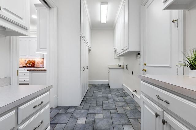 7402 Round Hill Road, Mckinney, TX 75072