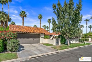 2 Calle Navarros, Rancho Mirage, CA 92270