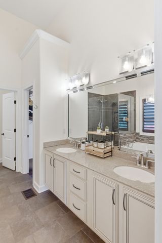 116 Cassandra Dr, Cottontown, TN 37048