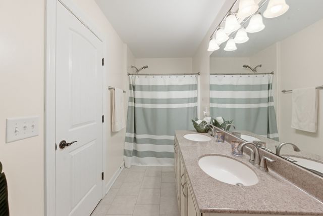 116 Cassandra Dr, Cottontown, TN 37048